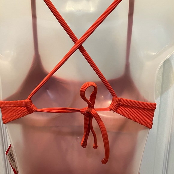 One piece swimsuit - Picture 3 of 7